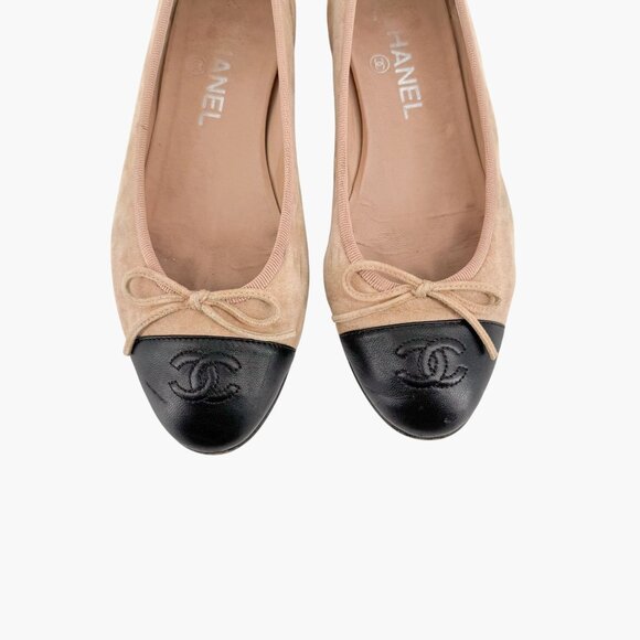 Chanel CC Cap Toe Ballet Flats EU 37.5 US 6.5-7 Beige Suede & Black Two Tone - Picture 4 of 16
